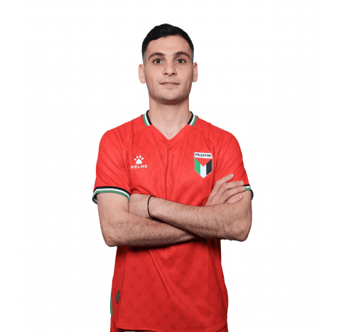 صورة بدر موسى بقميص المنتخب الفلسطيني