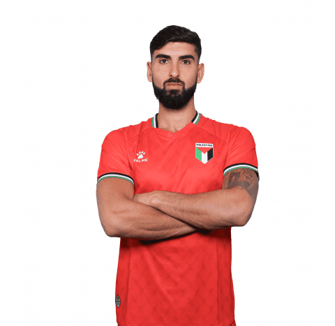 صورة ياسر حمد بقميص المنتخب الفلسطيني